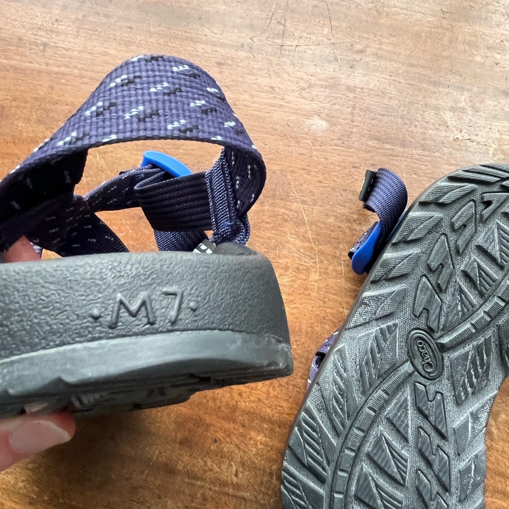 Chaco Z1 Navy Blue Strap Sandals with Textured Black Footbed - Picture 3 of 3
